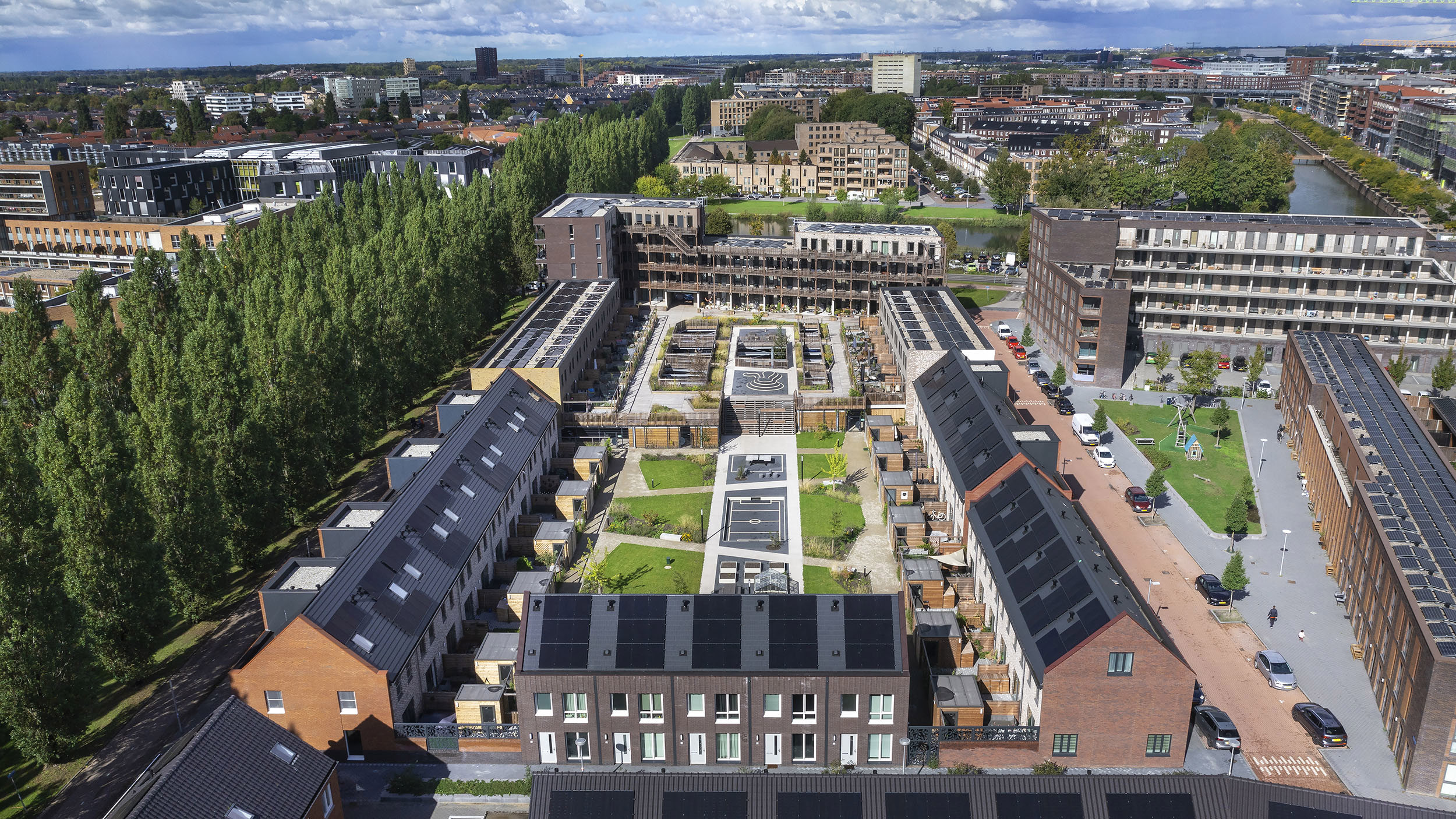 Op deze slide wordt getoond ASR DCRF Laurierkwartier Foto Corné Bastiaansen (1).