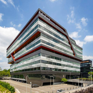 ASR Dutch Mobility Office Fund koopt Rabobank-kantoor bij Eindhoven Centraal Station