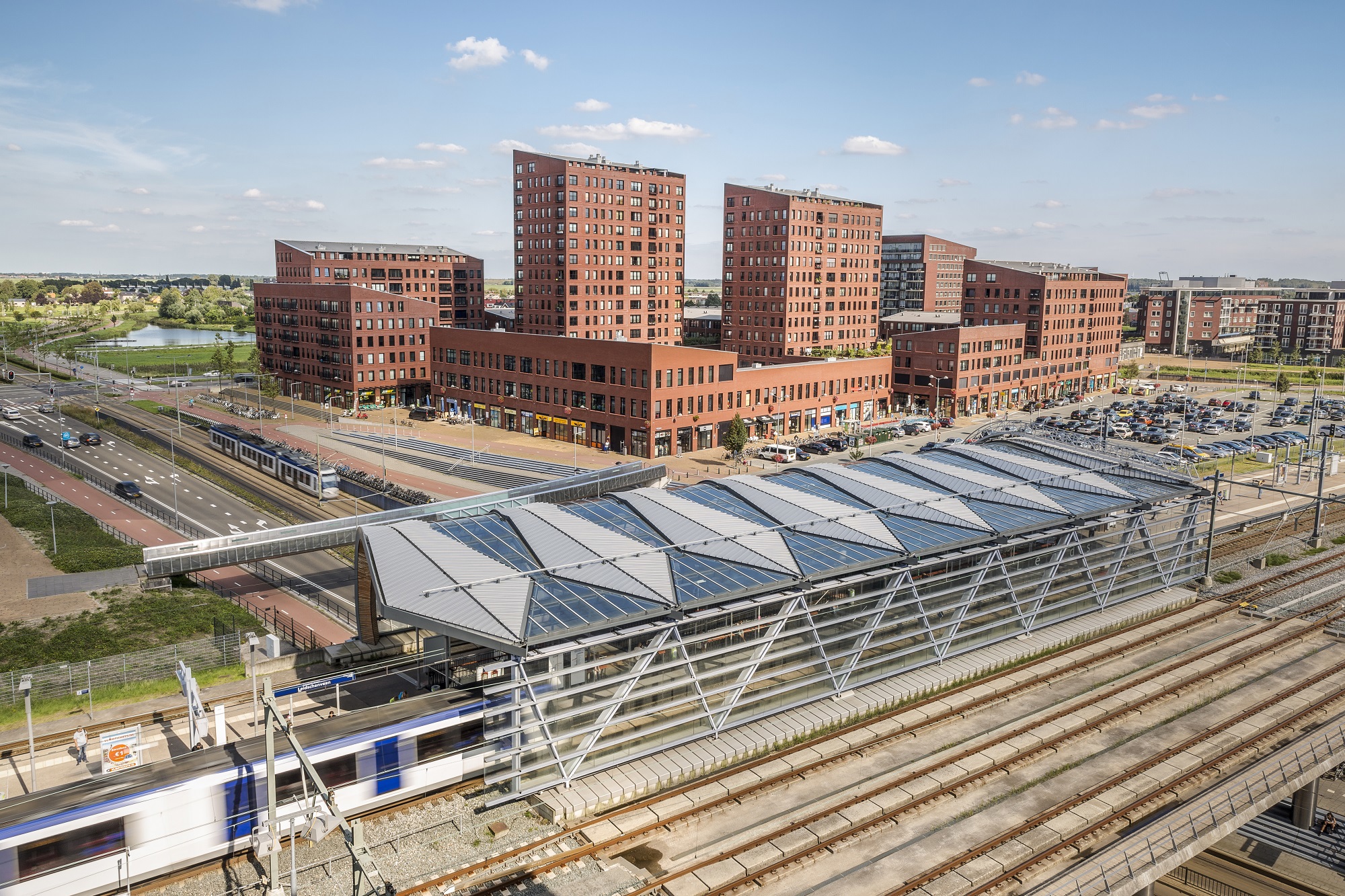 Den Haag, Winkelcentrum Leidschenveen, Fotograaf Guido Pijper LR
